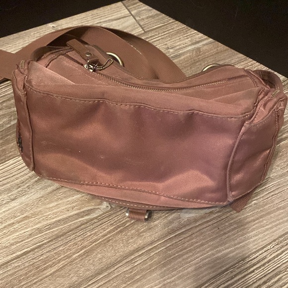 Vintage George Gina & Lucy crossbody Bag - Picture 9 of 17